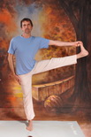Hasta Padangusthasana-Kéz LábujjT artás